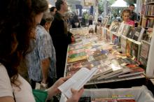 Integrantes da caminhada ser�o convidados a dar um livro de presente