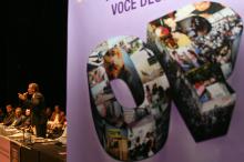 Prefeito Jos� Fortunati na Assembl�ia da Regi�o Centro