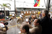 Parada tradicionalista é a principal celebração da Semana Farroupilha