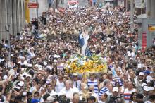 Como em 2013, milhares de fiéis estarão da Procissão de Navegantes no domingo