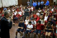 Fortunati falou para mais de mais de cem alunos do Farroupilha no reinício das aulas