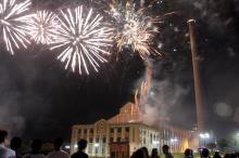 Festa inclui espetáculo pirotécnico com 12 minutos de fogos de artifício