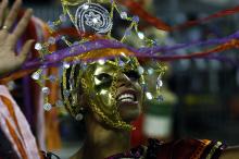 Samba Puro voltou ao grupo especial com as Marias na avenida
