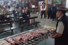 Noite Gaúcha terá oficinas de churrasco, chimarrão e danças tradicionais