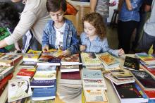 Biblioteca estará emprestando livros e cadastrando novos leitores